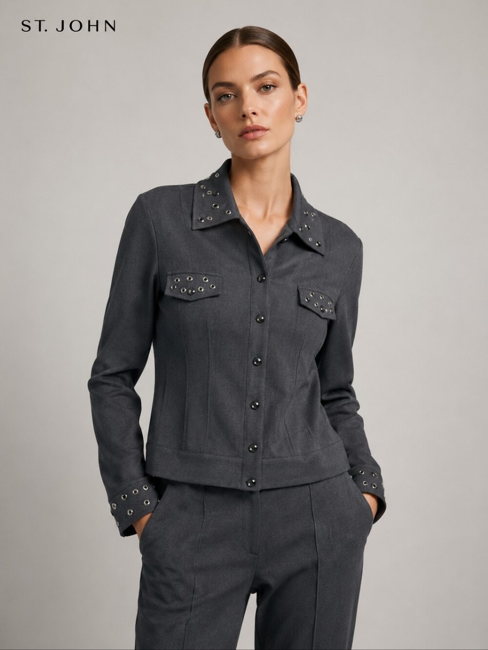 ST. JOHN SPORT MARIE GRAY Stretch Light Blazer Coat‎ Silver Grommet Studs MEDIUM